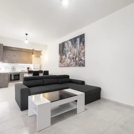Lägenhet Newly Built Detached House With Parking