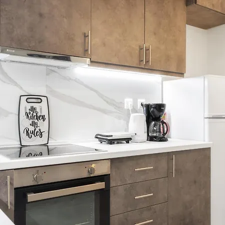 Newly Built Detached House With Parking Διαμέρισμα *