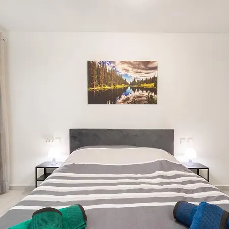 Newly Built Detached House With Parking Larissa