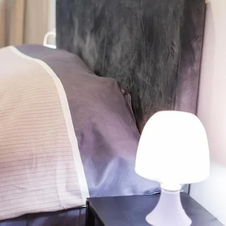 Newly Built Detached House With Parking Apartamento Larissa