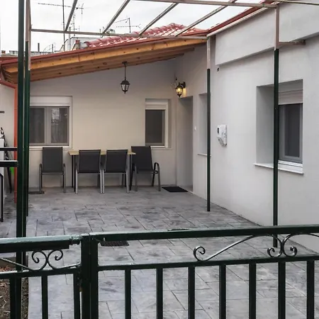 Newly Built Detached House With Parking