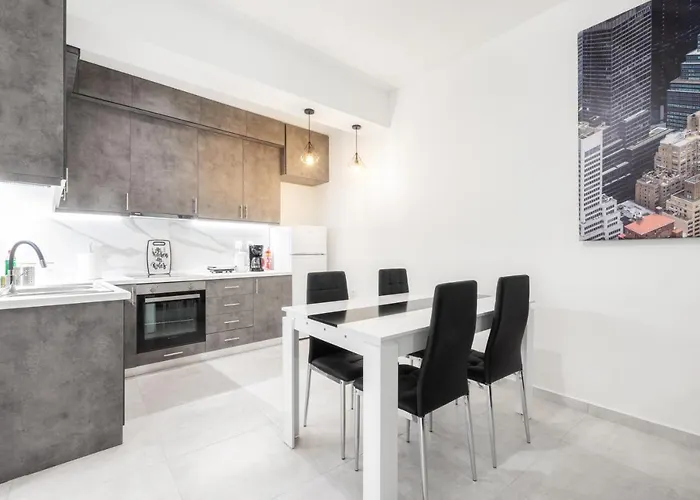 Newly Built Detached House With Parking * Larissa