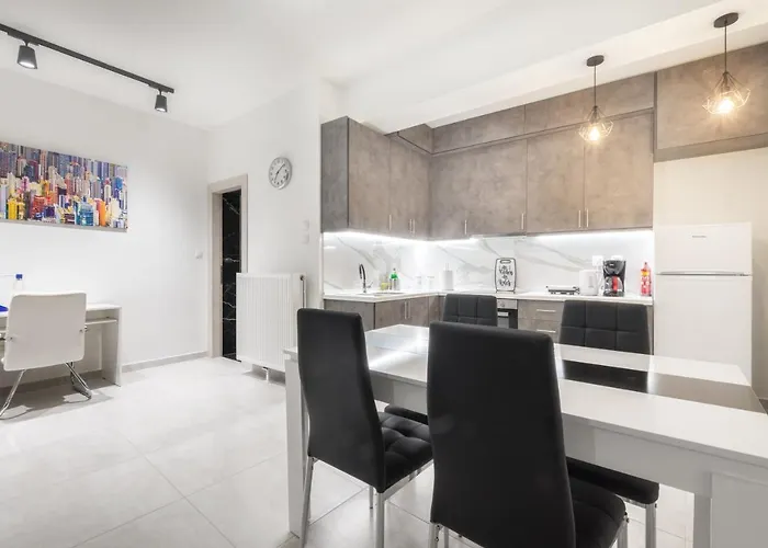 Lejlighed Newly Built Detached House With Parking Larissa