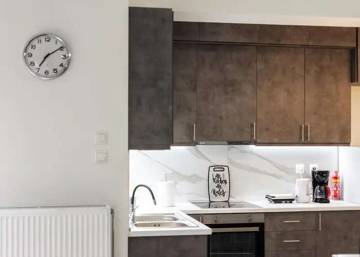 Newly Built Detached House With Parking Lejlighed